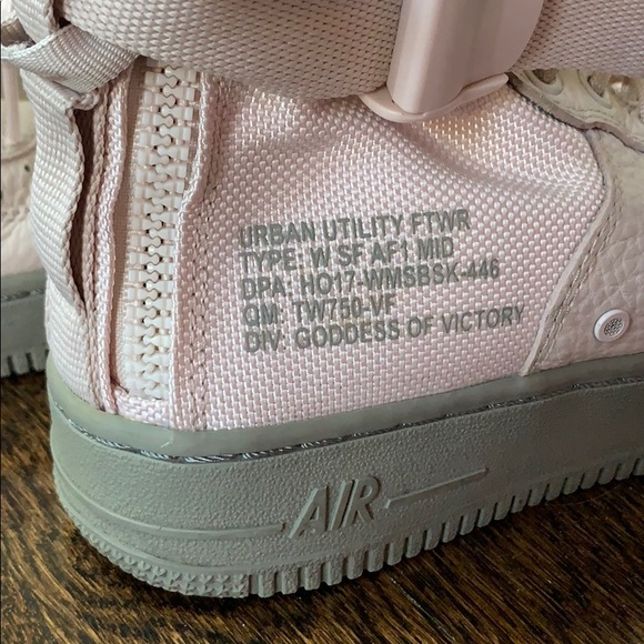 SOLD - Nike SF Air Force 1 Mid Red Dust - Picture 7 of 11